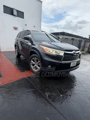 Toyota Highlander XLE 4dr SUV AWD (3.5L 6cyl 6A) 2014 Black