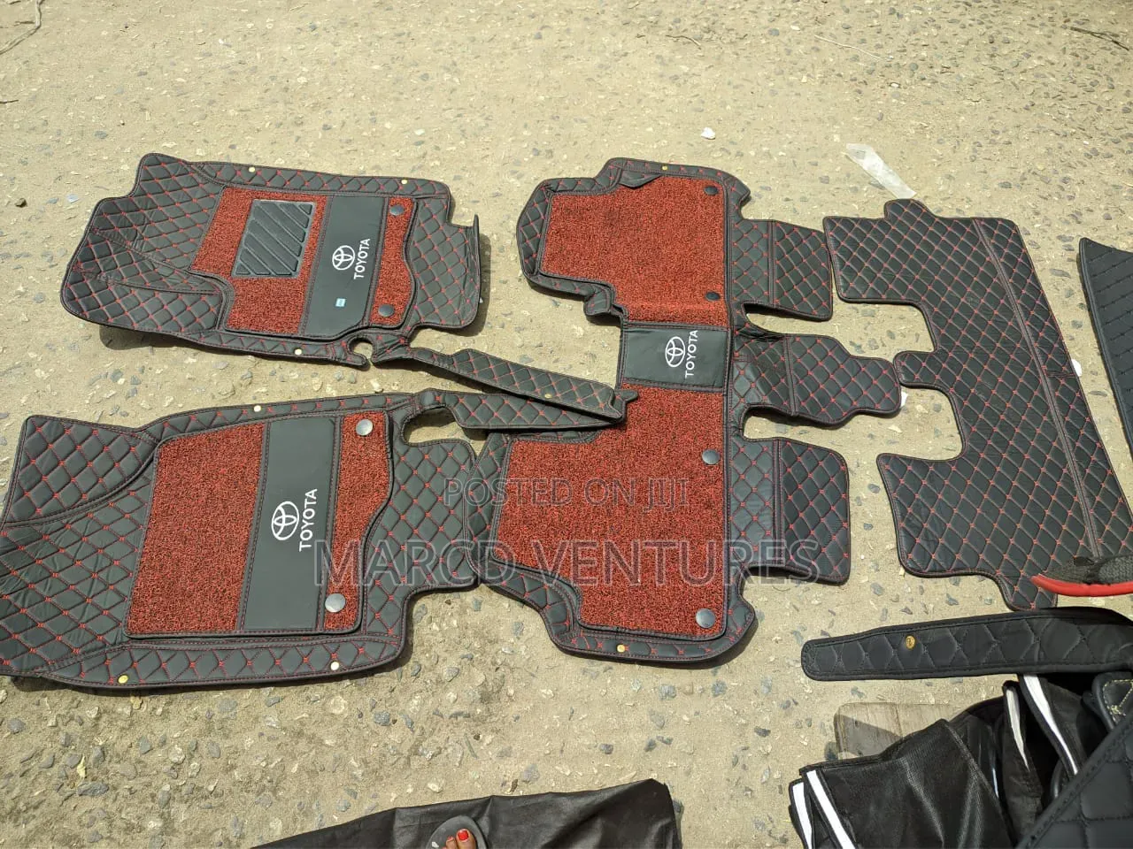 3layer-Double Fully Surounded Customize Floor Mats.