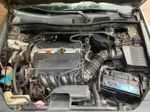 Honda Accord 2008 Gold
