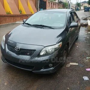 Toyota Corolla S 4dr Sedan (1.8L 4cyl 4A) 2009 Gray