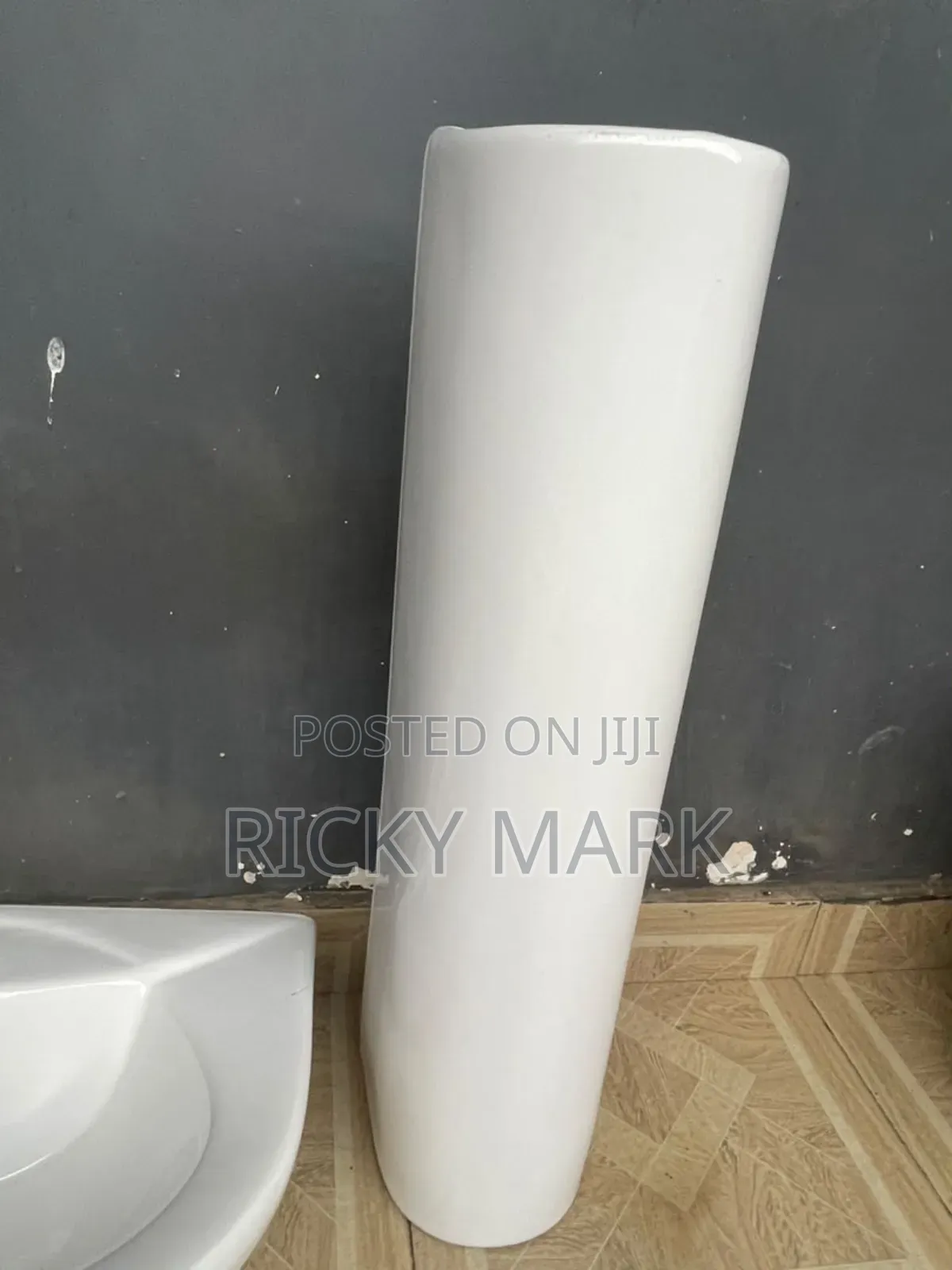 Washing Hand Basin