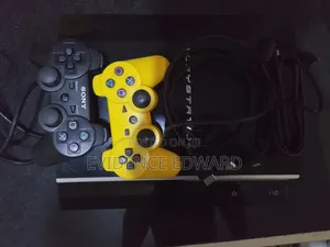 Ps3 Used, 4 Games 2 Pads, Pad Charger and Hdmi Cable