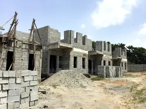 4bdrm Duplex In Mam's Estate, Mbora For Sale