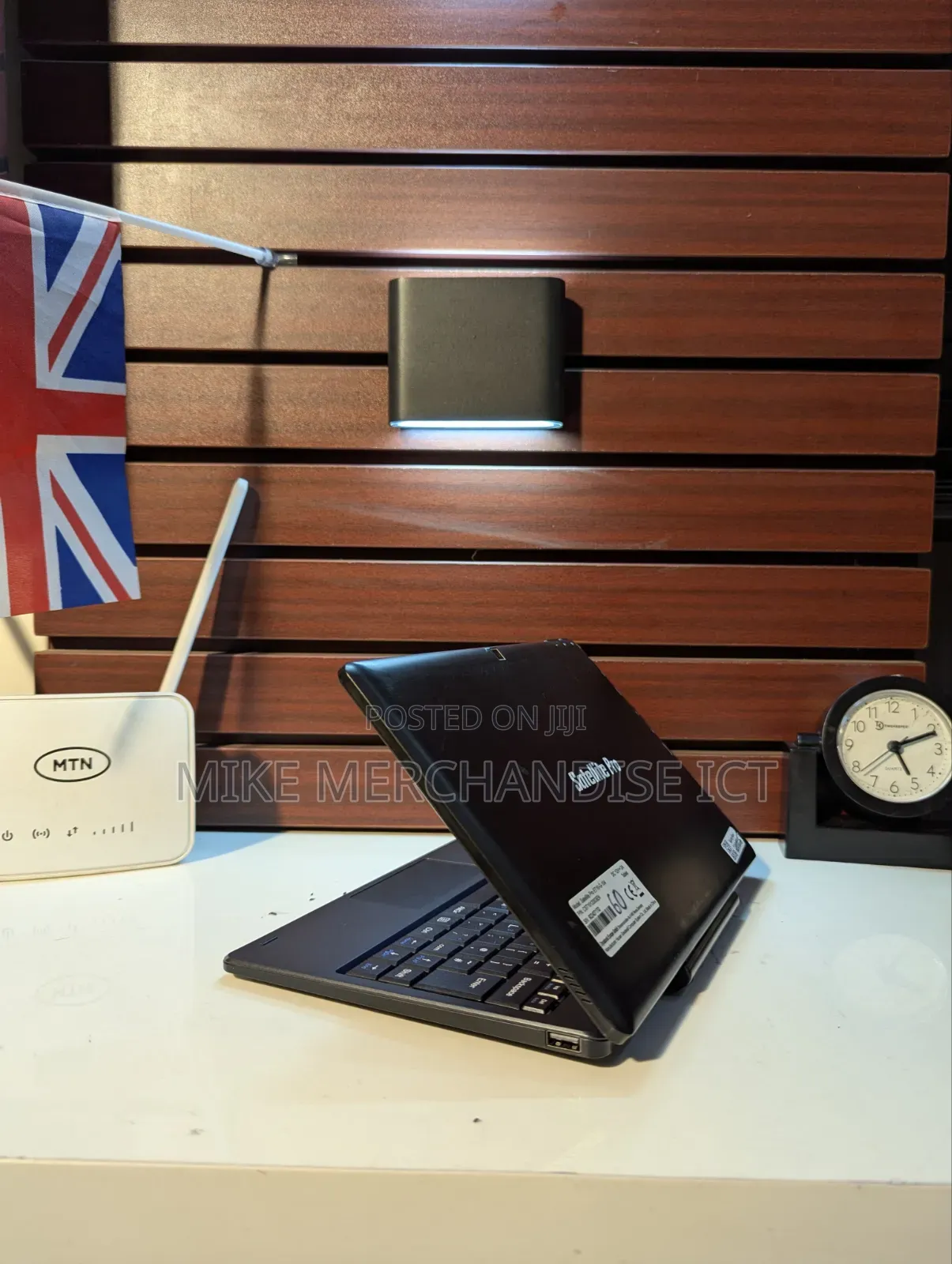Laptop Toshiba Satellite C850 4GB Intel SSD 32GB