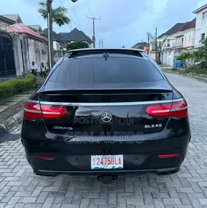 Mercedes-Benz GLE-Class 2016 Black