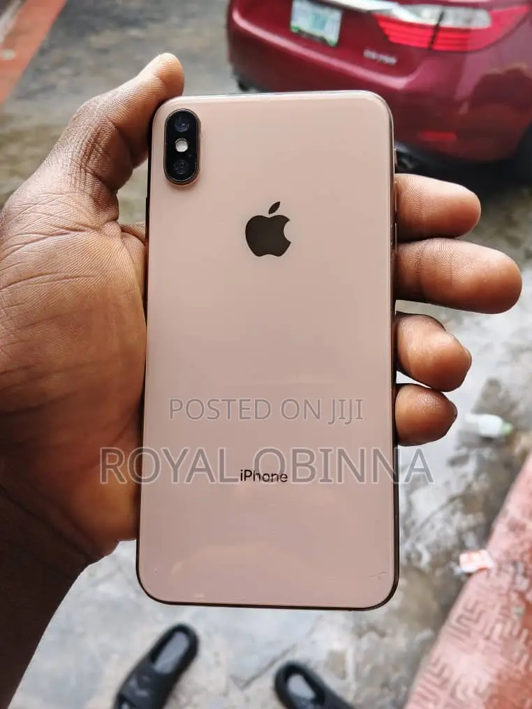 Apple iPhone XS Max 64 GB Gold