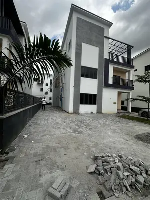 5bdrm Duplex in Dme, Lokogoma for rent