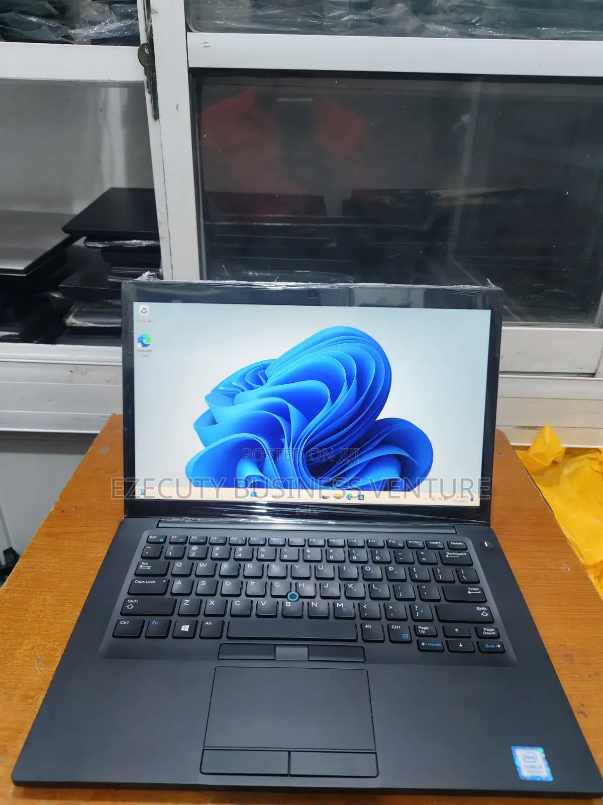 Laptop Dell Latitude 7490 16GB Intel Core i7 SSD 256GB