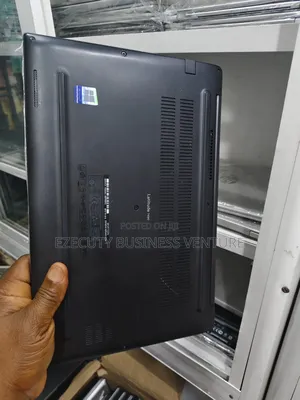 Laptop Dell Latitude 7490 16GB Intel Core i7 SSD 256GB