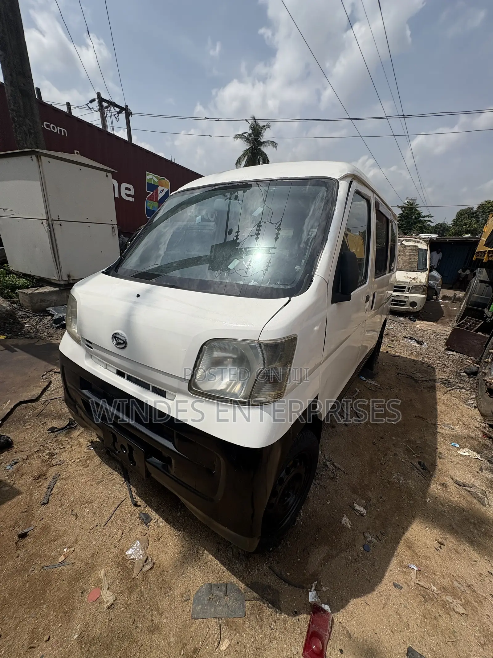 Daihatsu Hijet 2012 White