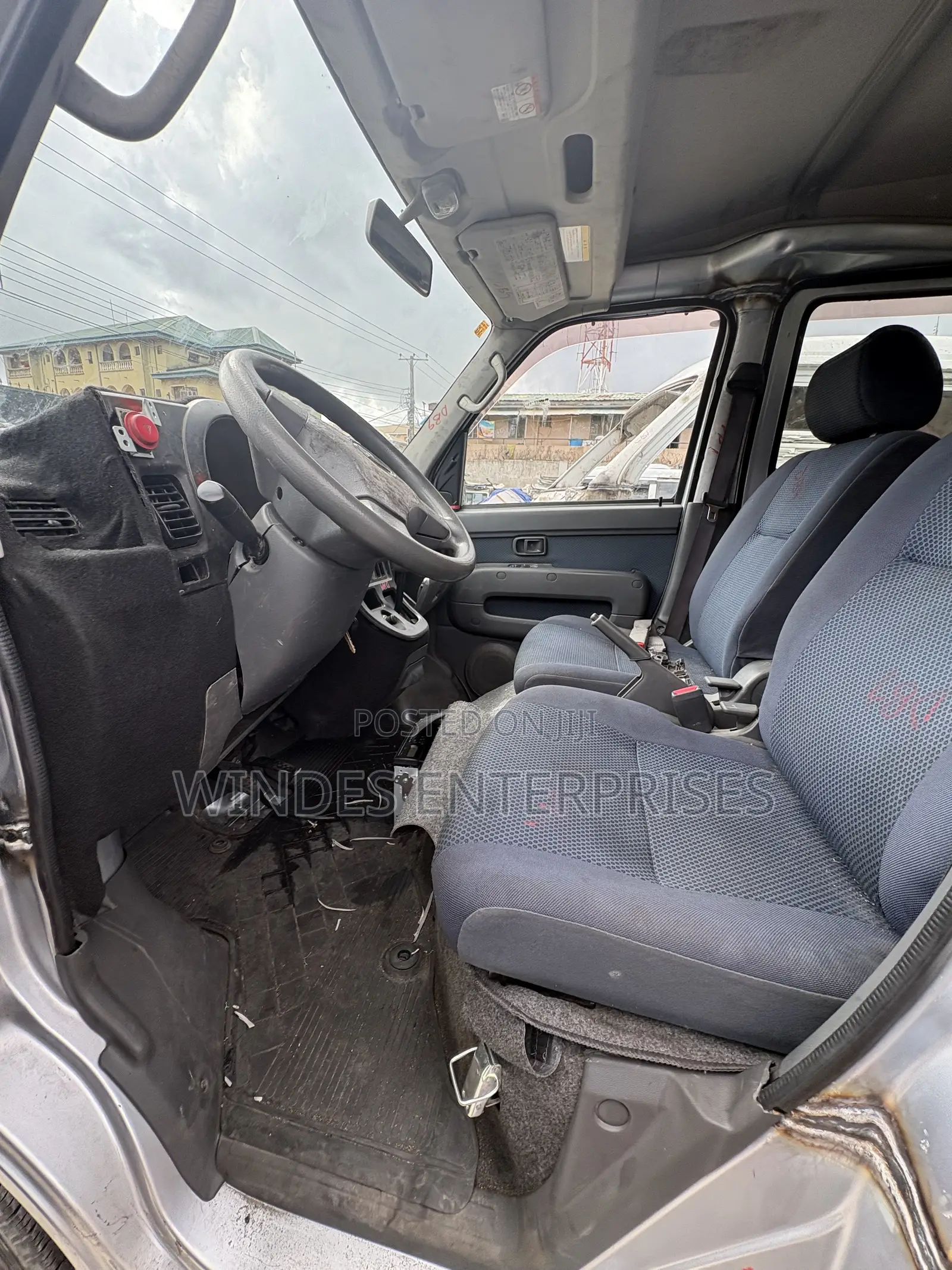 Daihatsu Hijet 2012 White