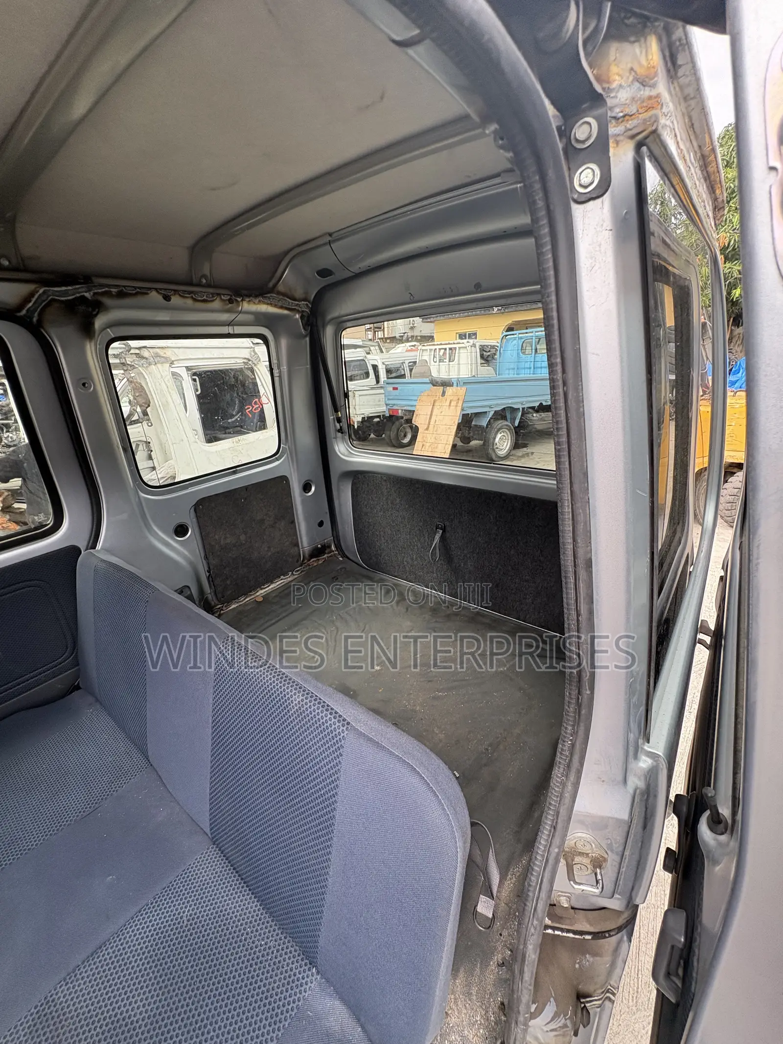 Daihatsu Hijet 2012 White