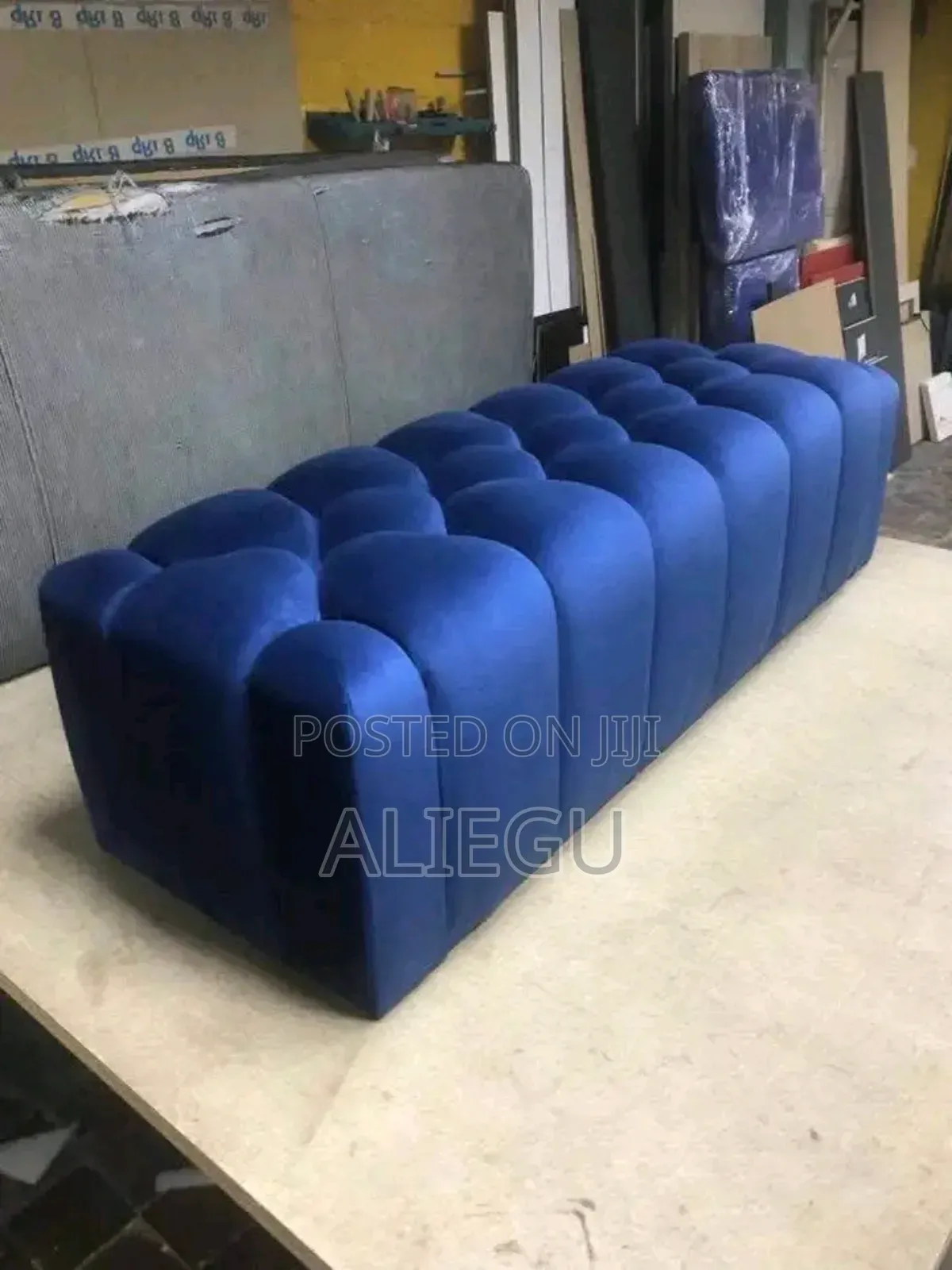 Fine and Nice Pouf