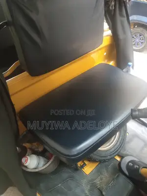 TVS King Cargo 2022