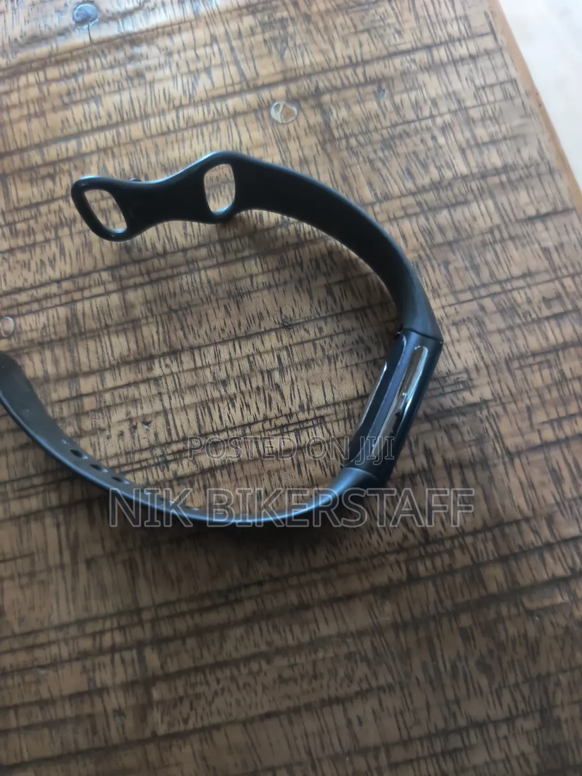 Fit Bit Charge 6