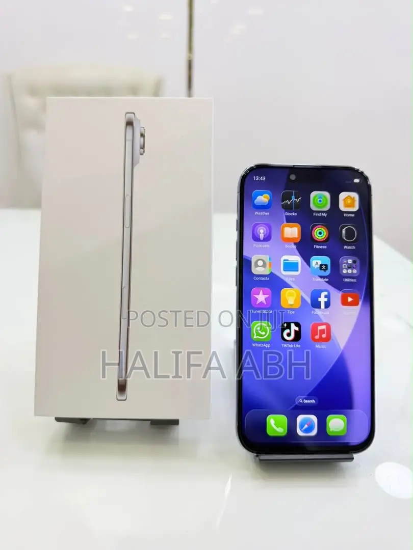New Apple iPhone 17e 256 GB