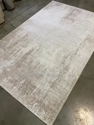 Luxurious Turkey Center Rug