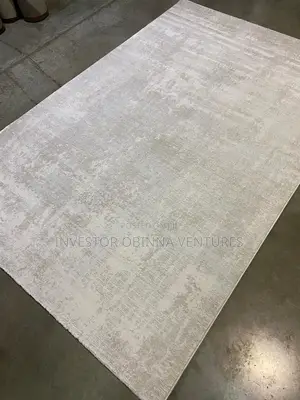 Luxurious Turkey Center Rug