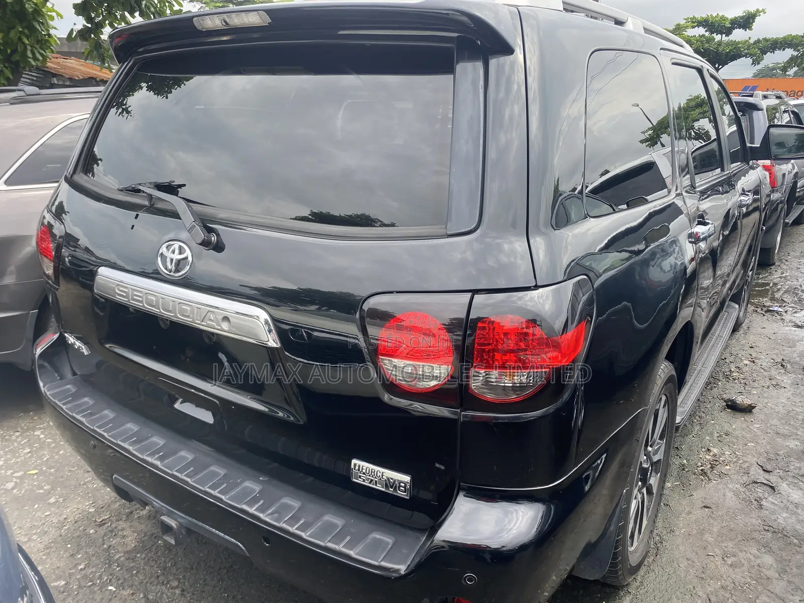 Toyota Sequoia Platinum 4x4 2018 Black
