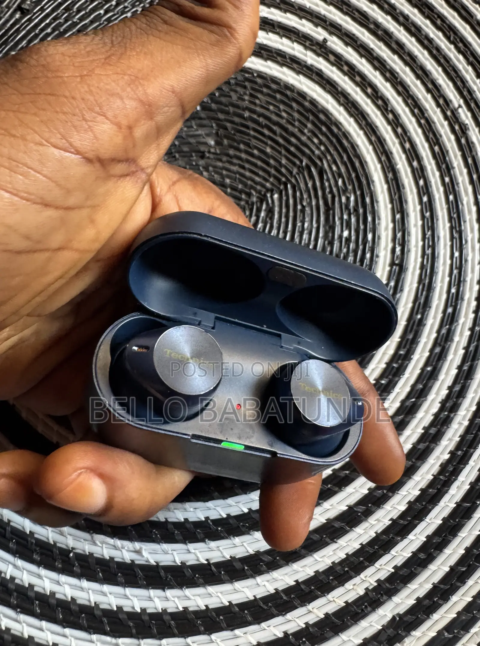Tecnics Az-80 Earbud