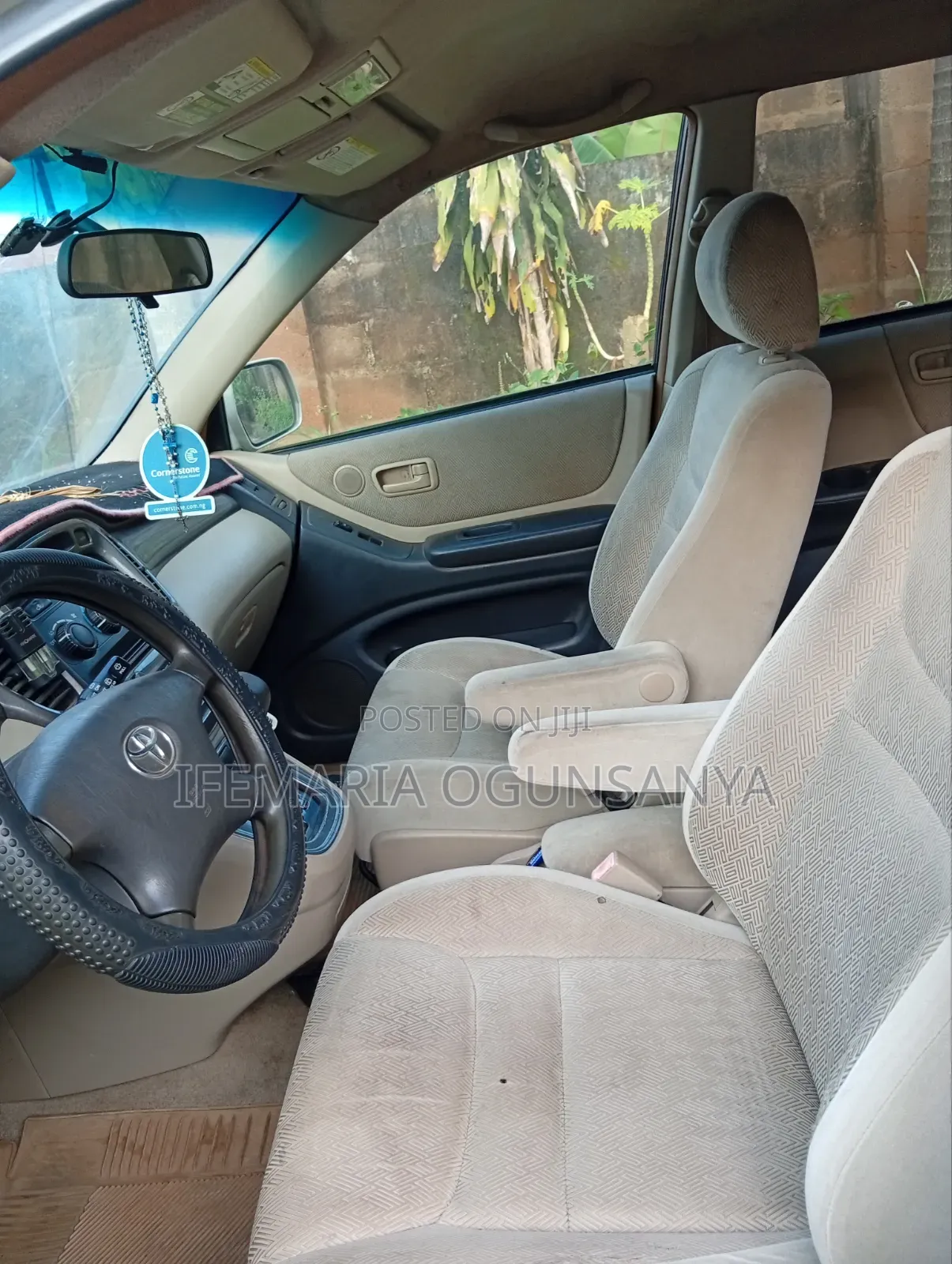 Toyota Highlander 2004 Beige