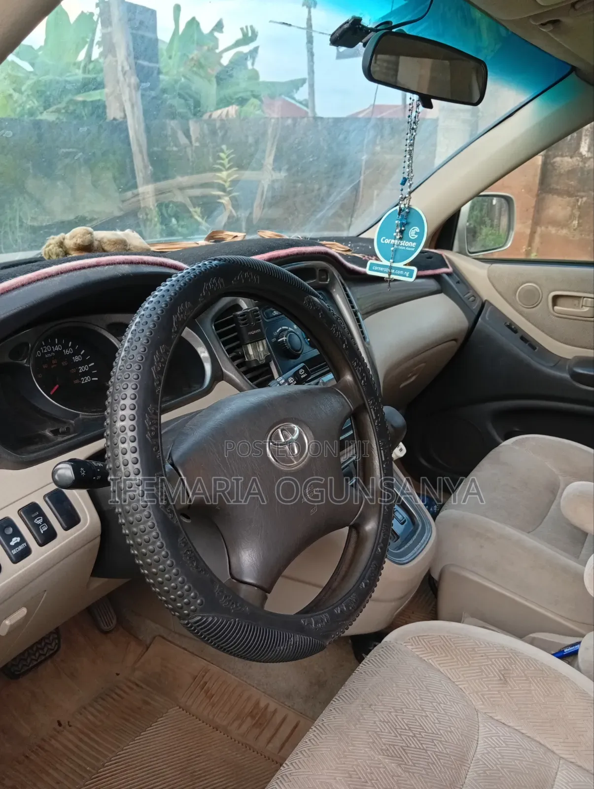 Toyota Highlander 2004 Beige