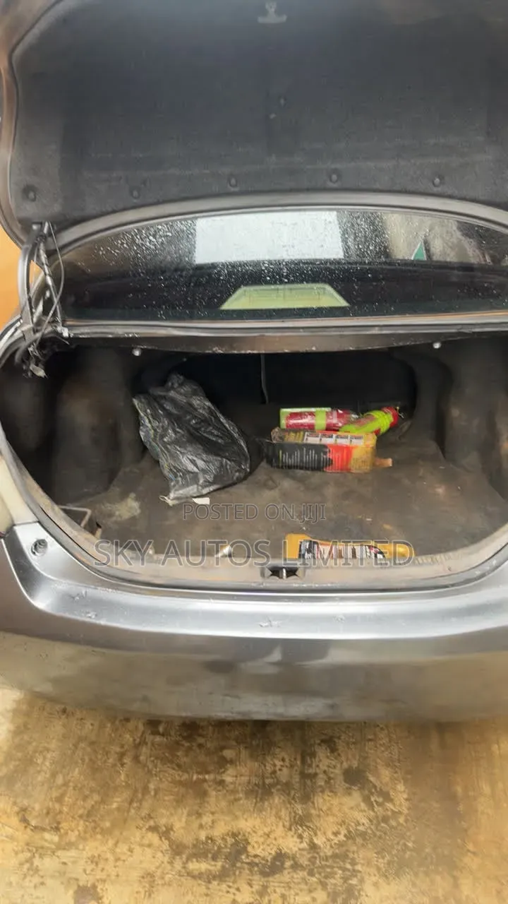 Toyota Camry 2008 Gray
