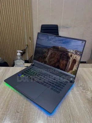 New Laptop Asus ROG Strix G16 G614 16GB Intel Core i7 SSD 1T
