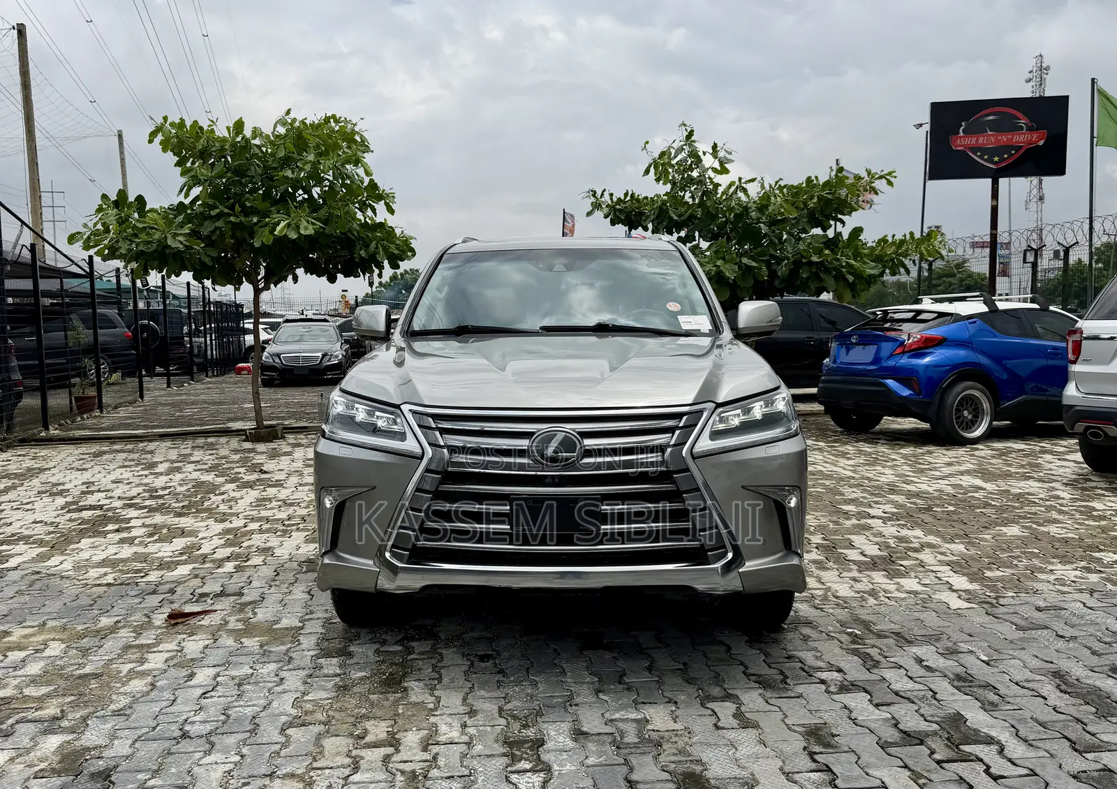 Lexus LX 2019 Gray