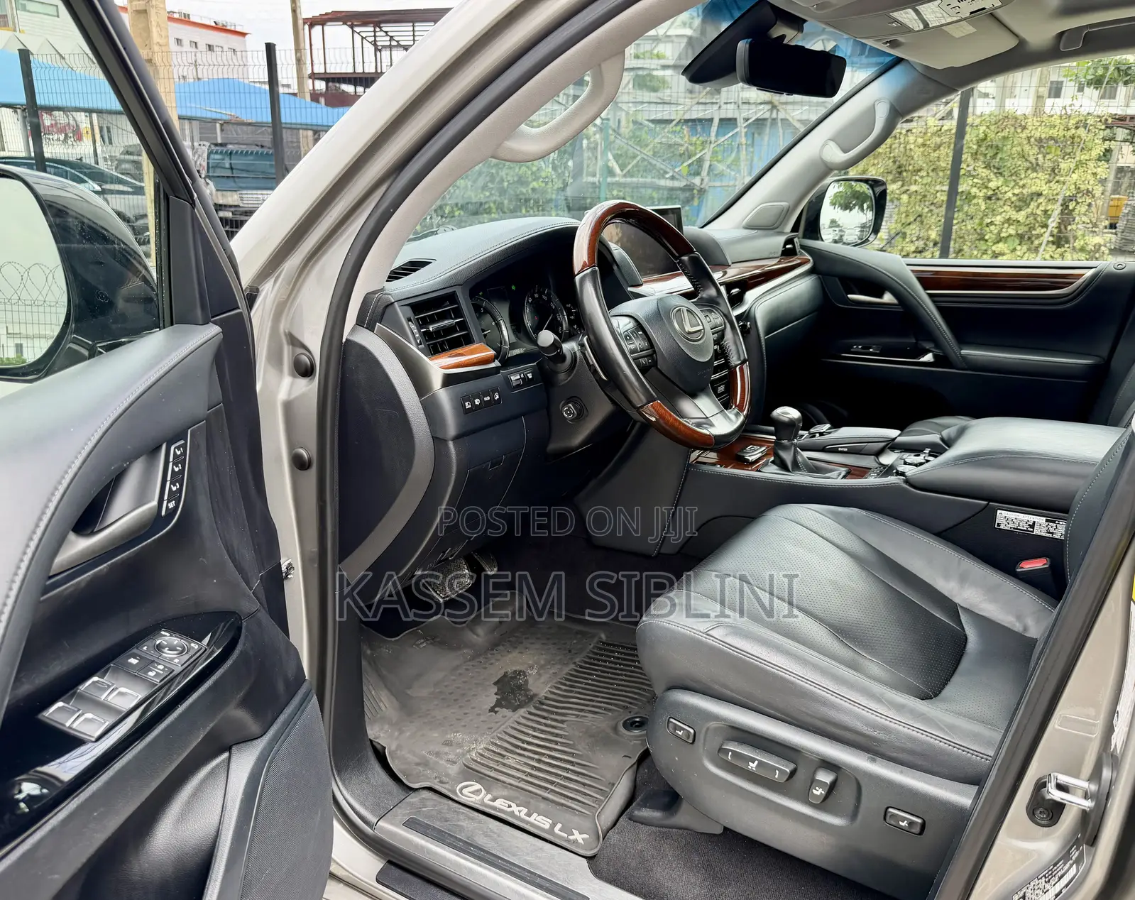 Lexus LX 2019 Gray