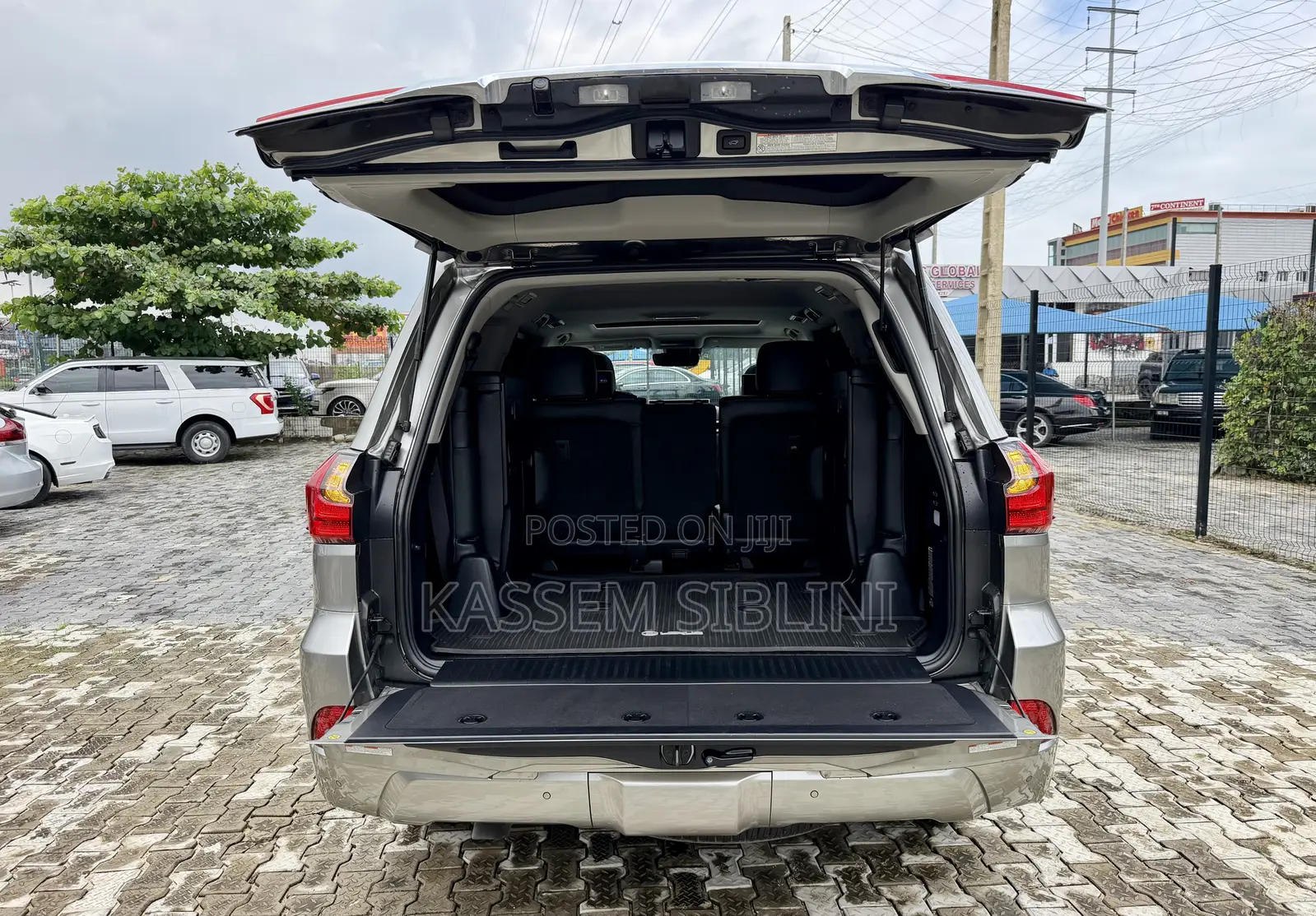 Lexus LX 2019 Gray