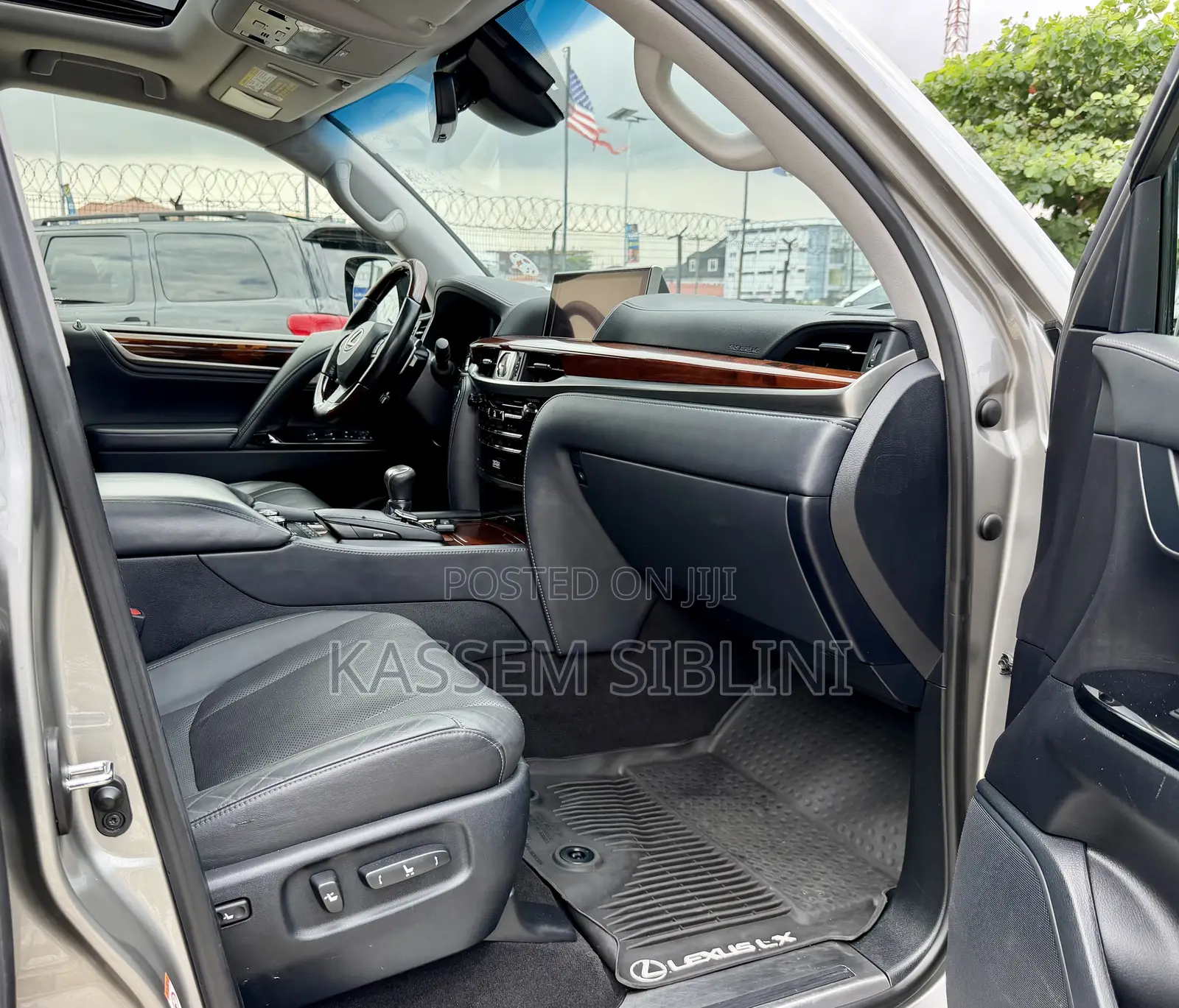 Lexus LX 2019 Gray
