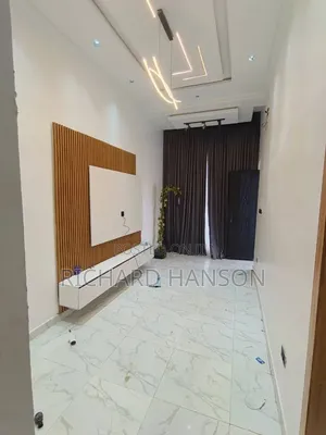 2bdrm Apartment in Secured -Ogidan, Sangotedo for rent