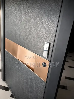 Bulwark Smart Pivot Security Door