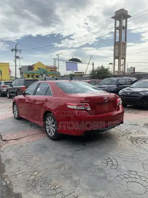 Toyota Camry SE V6 4dr Sedan (3.5L 6cyl 6AM) 2010 Red