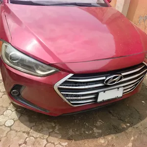 Hyundai Elantra 2017 Red