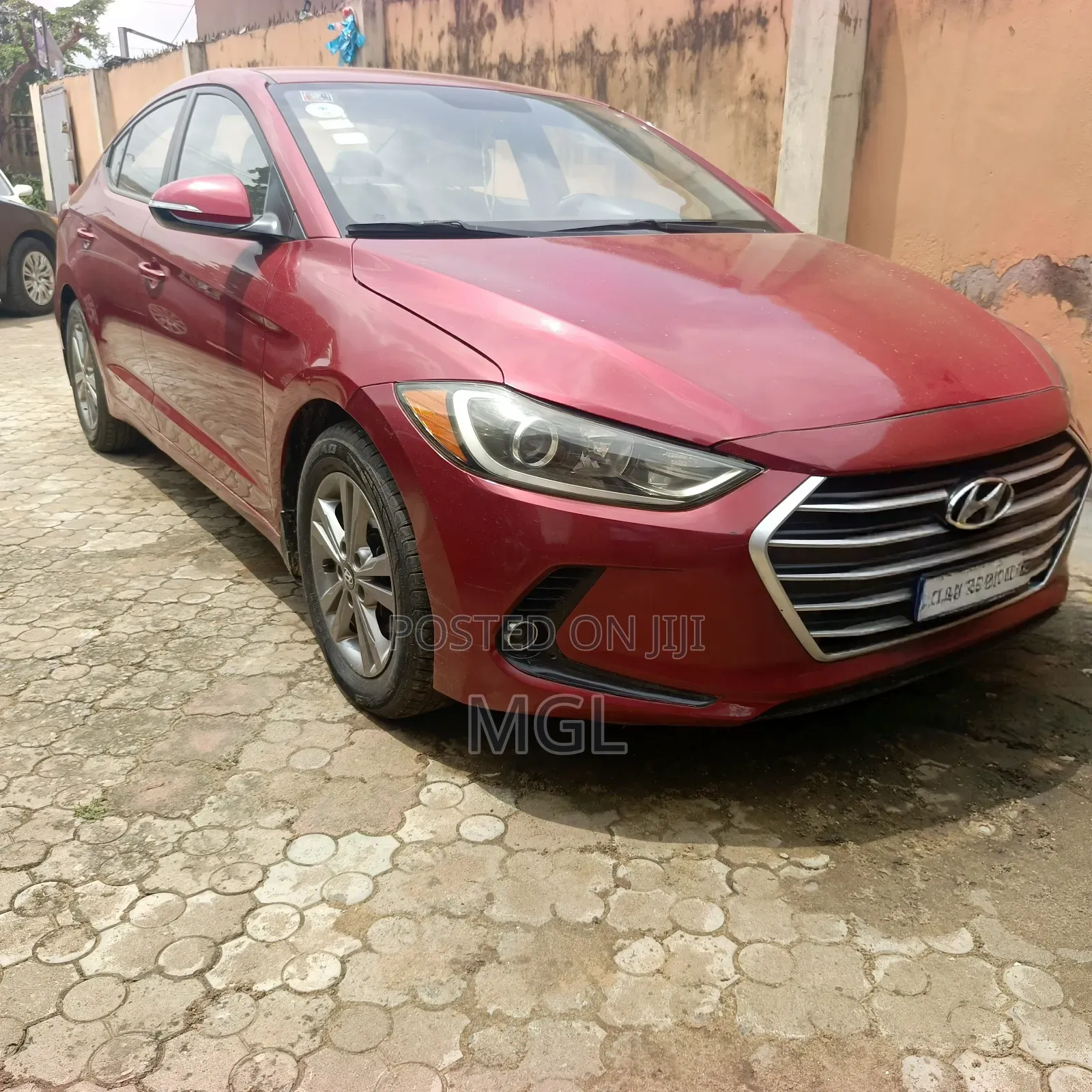 Hyundai Elantra 2017 Red