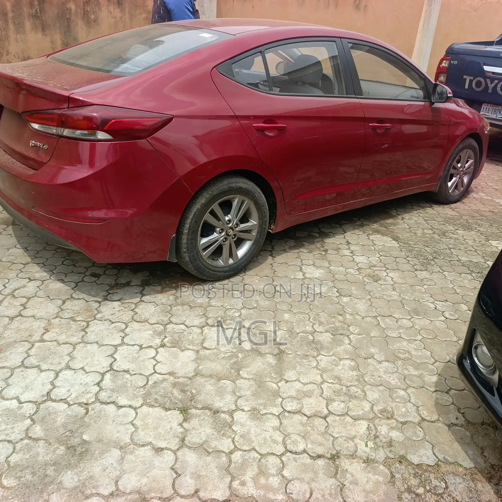 Hyundai Elantra 2017 Red