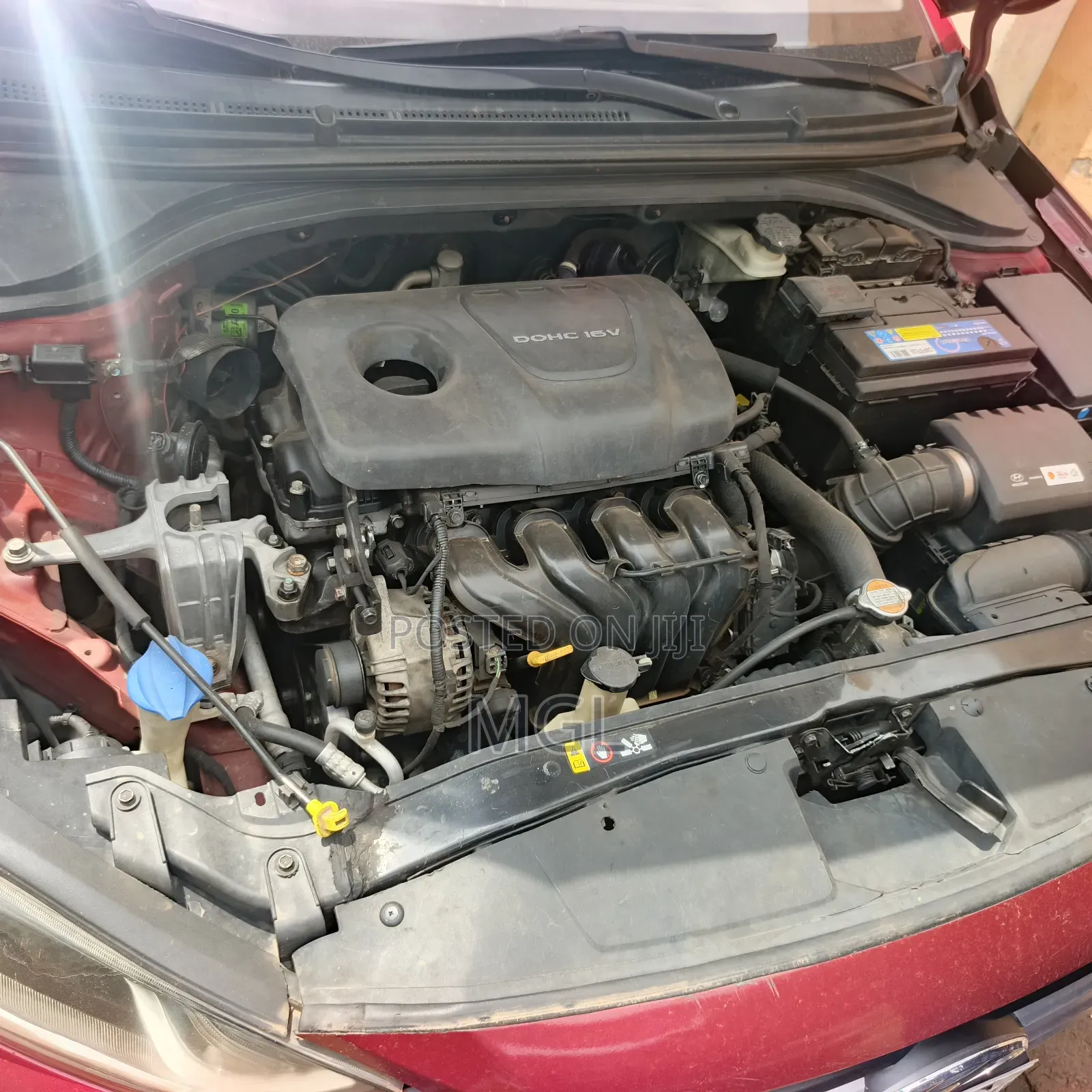 Hyundai Elantra 2017 Red