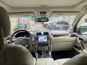 Lexus GX 460 Premium 2013 White