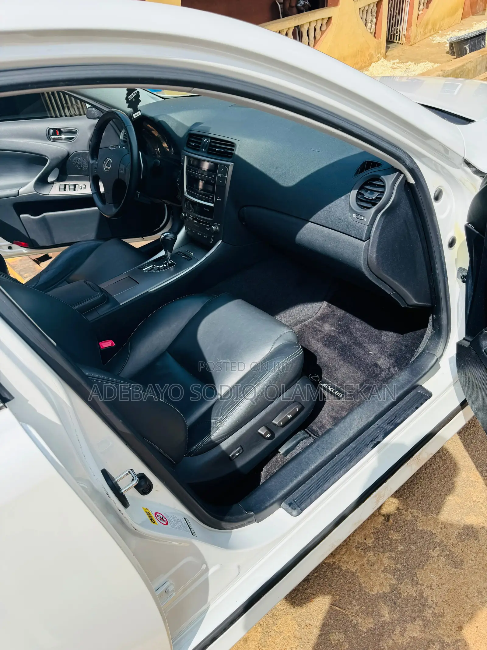 Lexus IS 250 AWD Automatic 2010 White