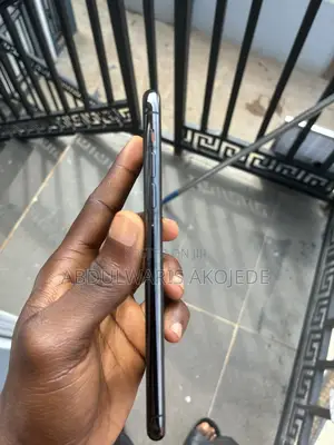Apple iPhone 11 Pro Max 64 GB Gray