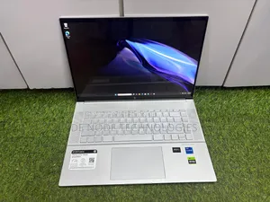 Laptop HP Envy 16 Gaming 16-h1023dx 16GB Intel Core i7 SSD 1T
