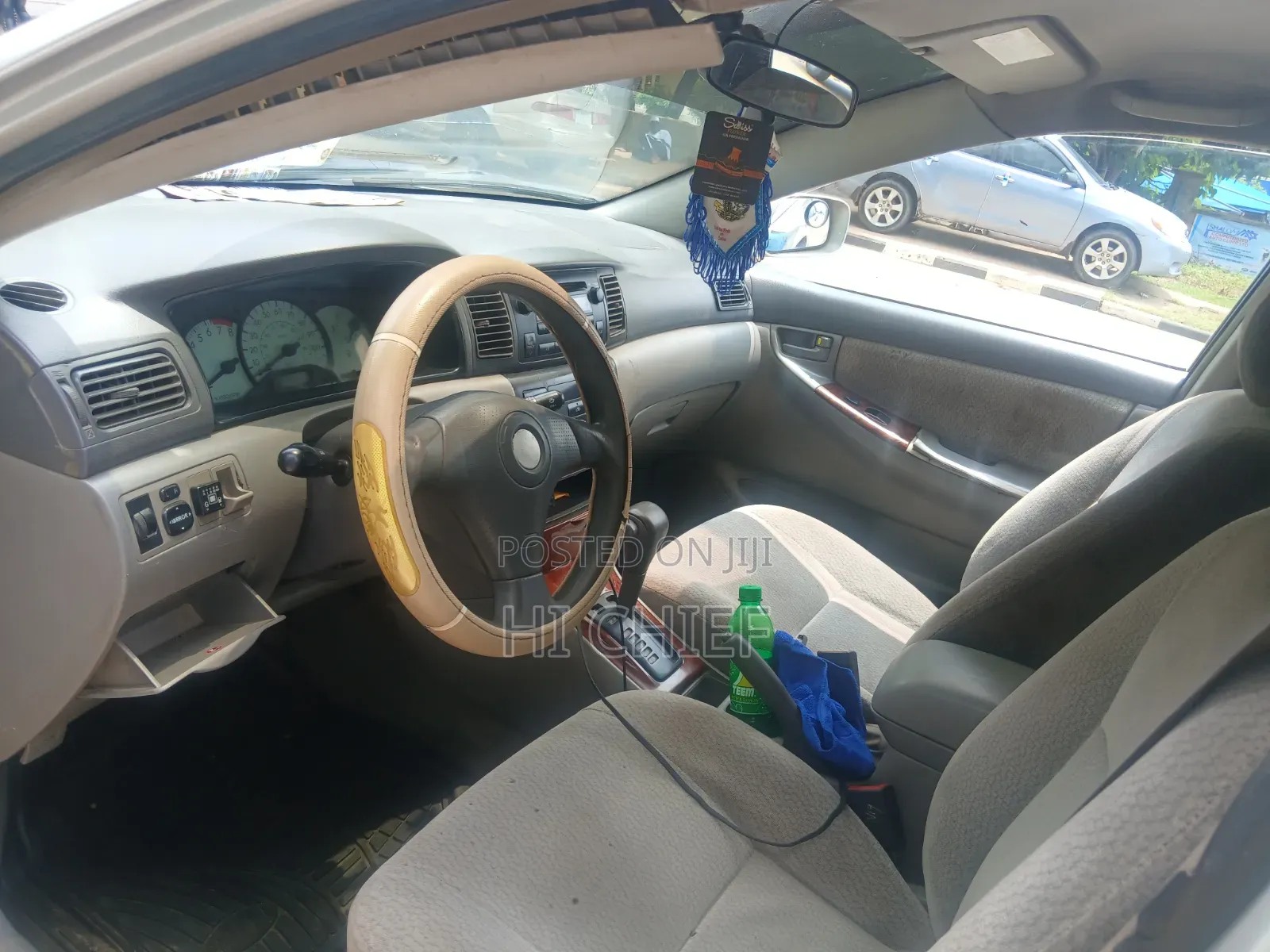 Toyota Corolla 2004 Silver