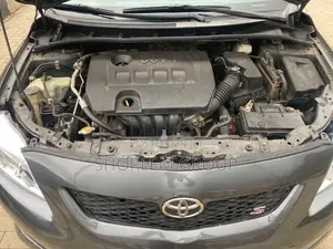 Toyota Corolla 2011 Gray
