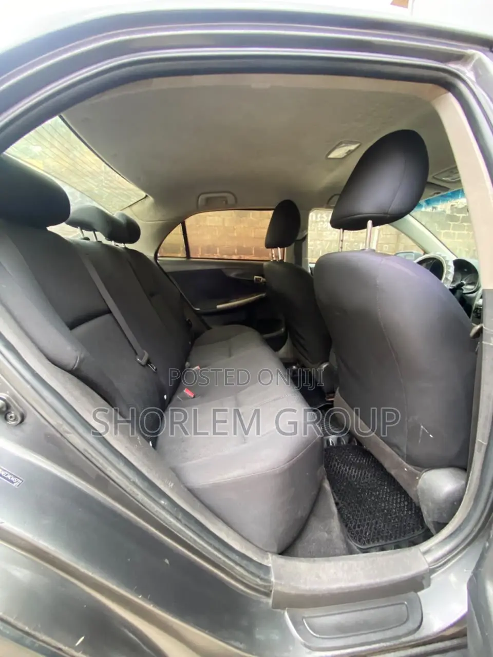 Toyota Corolla 2011 Gray