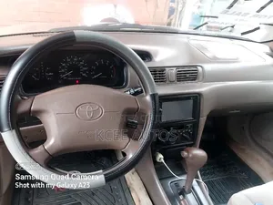 Toyota Camry 2002 Silver