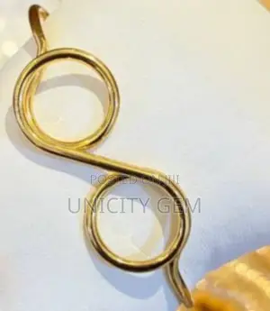 Luxury Women's Gold Bangles | Elegant Durable Fashion Jewelry