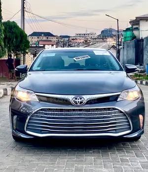 Toyota Avalon 2014