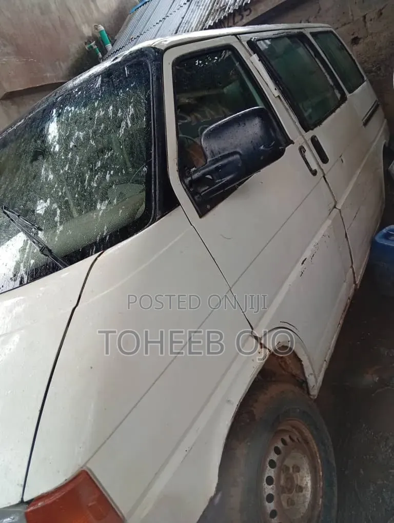 Volkswagen Transporter 1999 White